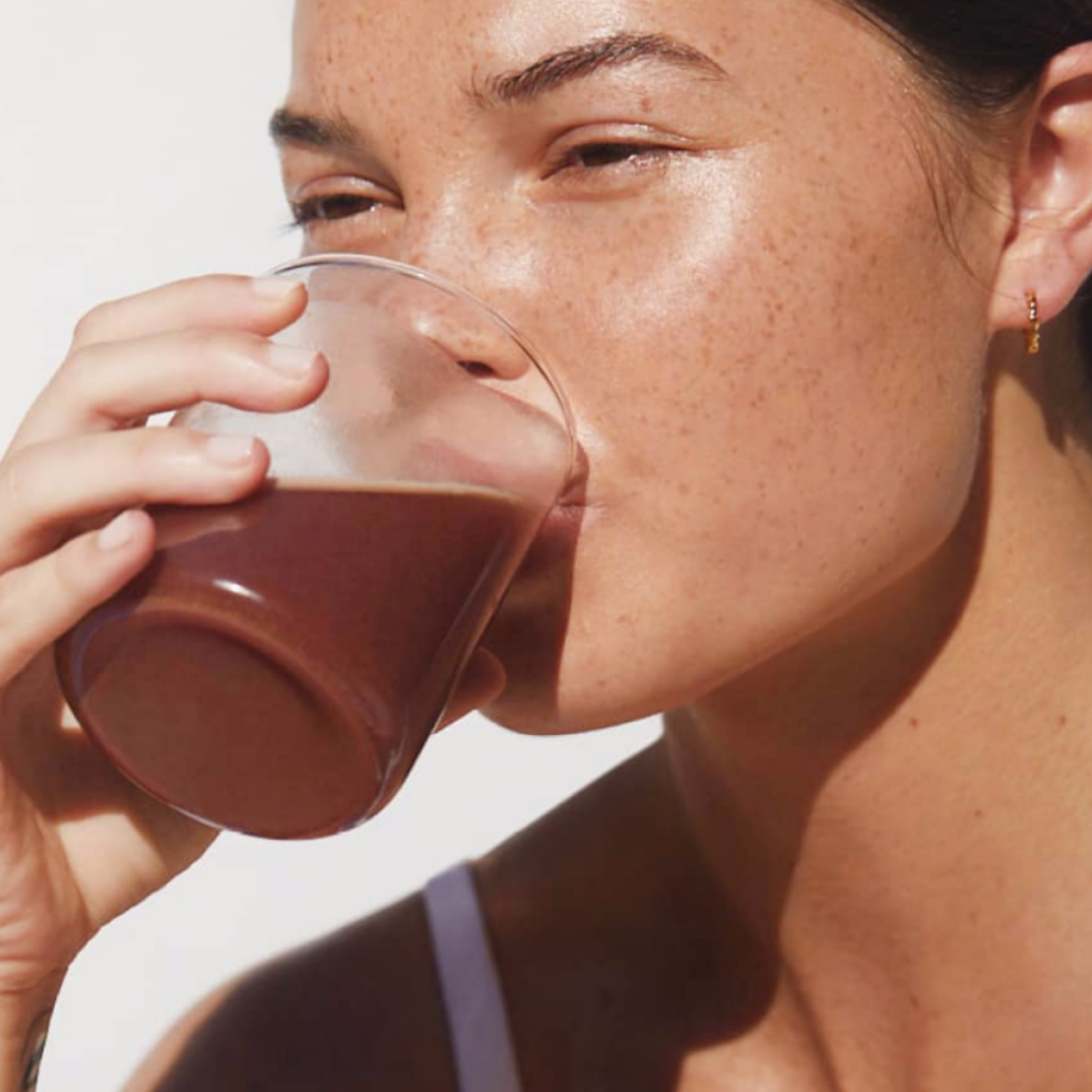 GLOWING SKIN VIA THIS SIMPLE SMOOTHIE RECIPE