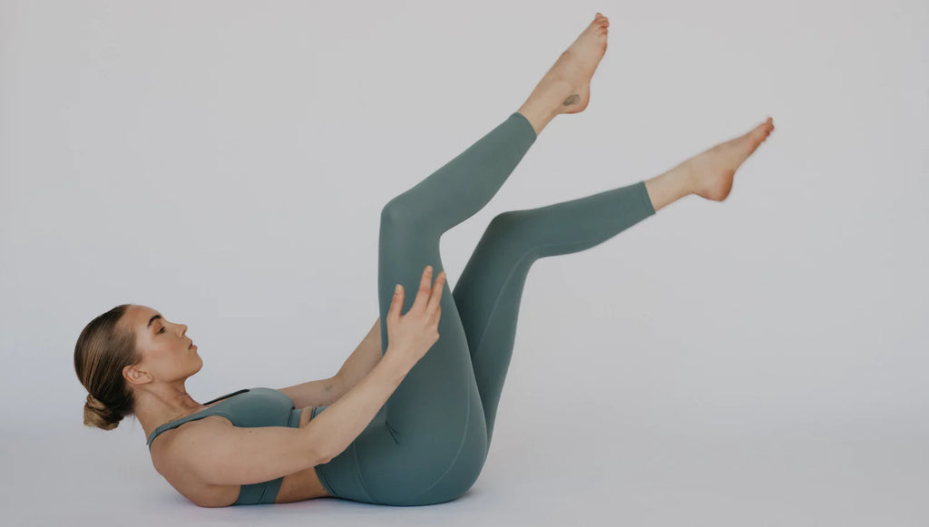 ABS & GLUTES WITH JENNIE SÖDERLIND