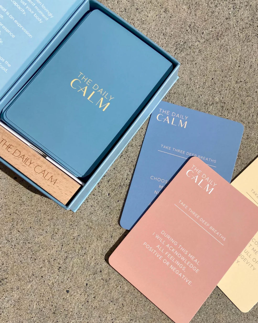 Mindful Eating Intentions - Deck One Books by The Daily Calm - Prae Store