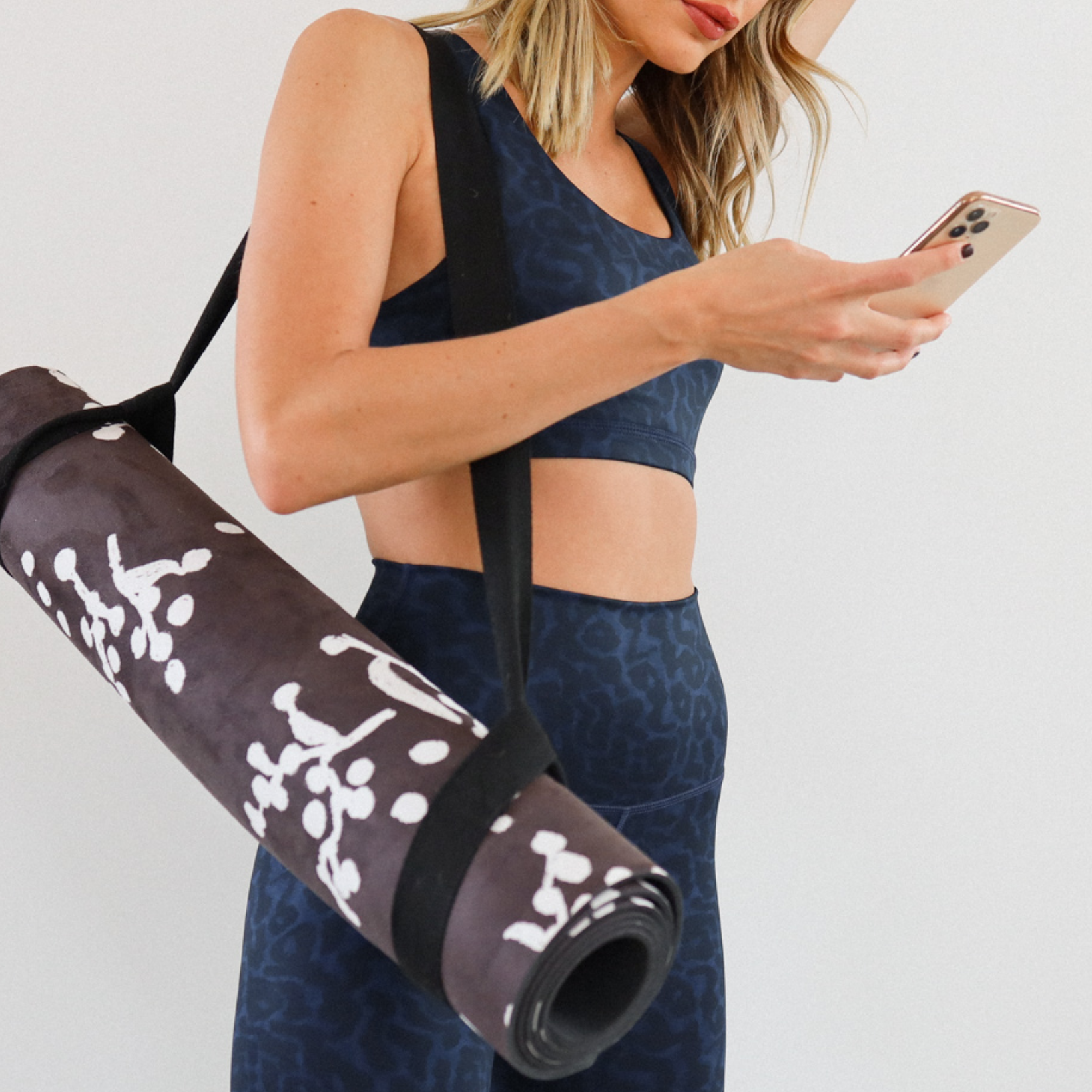 10 AT-HOME WORKOUT AND WELLNESS APPS WE LOVE