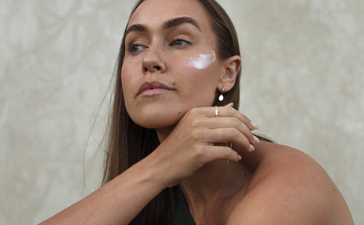 HOW TO BUILD A NATURAL SKINCARE RITUAL – Prae Wellness