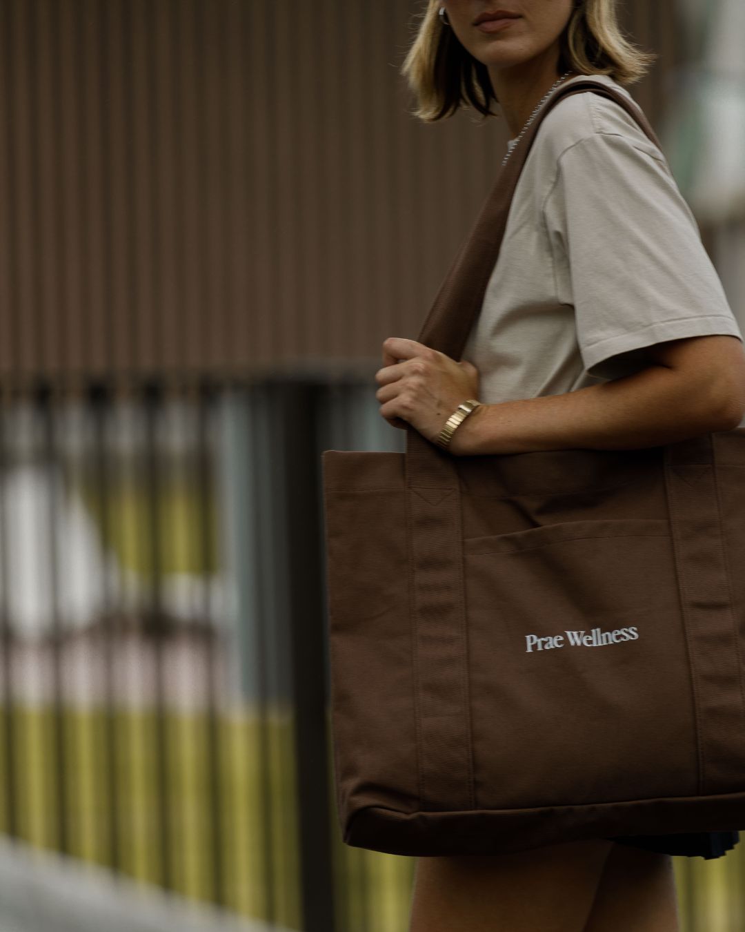 Prae Wellness Canvas Tote – Brown